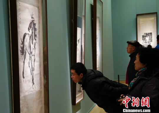 中國美術館亮家底展出200余件套精品館藏（圖）